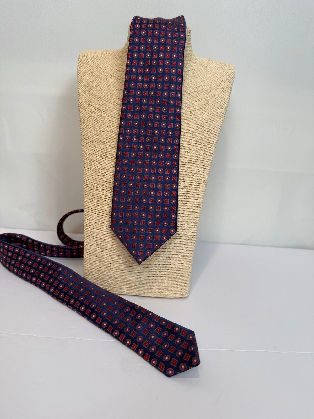 Brioni Silk Tie Navy Red Geometric Foulard Handmade Italy Luxury Men's